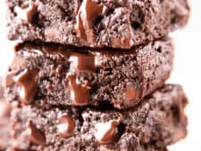 Fudgy Vegan Almond Butter Brownies with Chocolate Chips