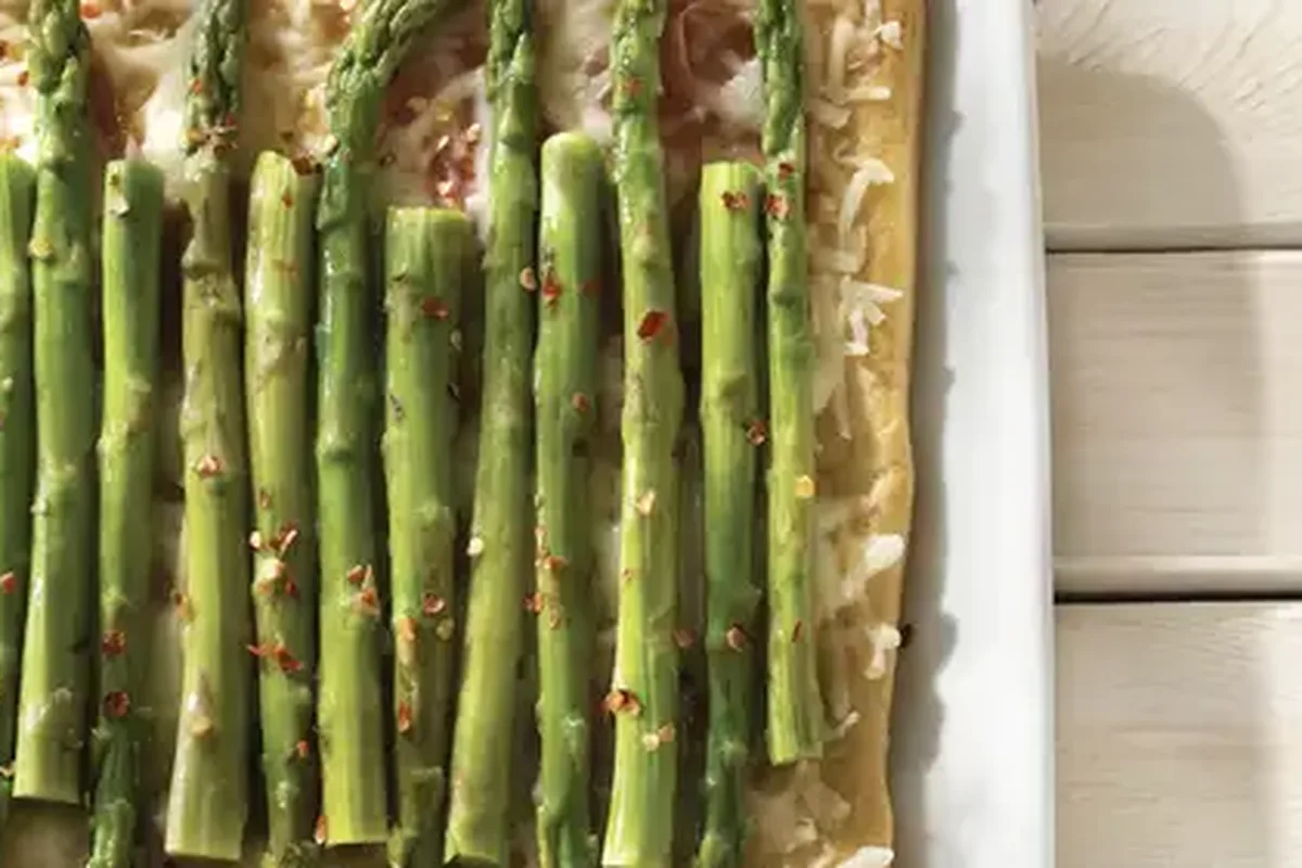 Baked Ham and Asparagus Squares with Swiss Cheese | EasyCook