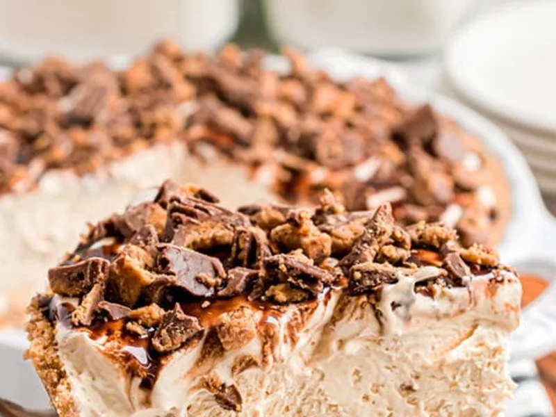 Frozen Peanut Butter Pie with Graham Cracker Crust