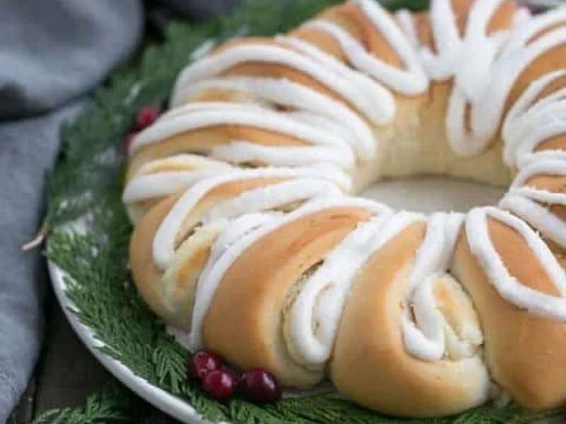 Cream Cheese Filled Tea Ring with Sweet Glaze