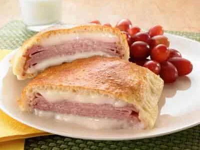Crispy Baked Ham and Cheese Hand Pies