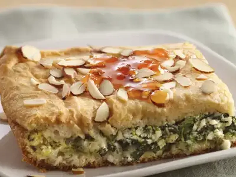 Spanakopita-Style Brunch Squares with Spicy Apricot Sauce