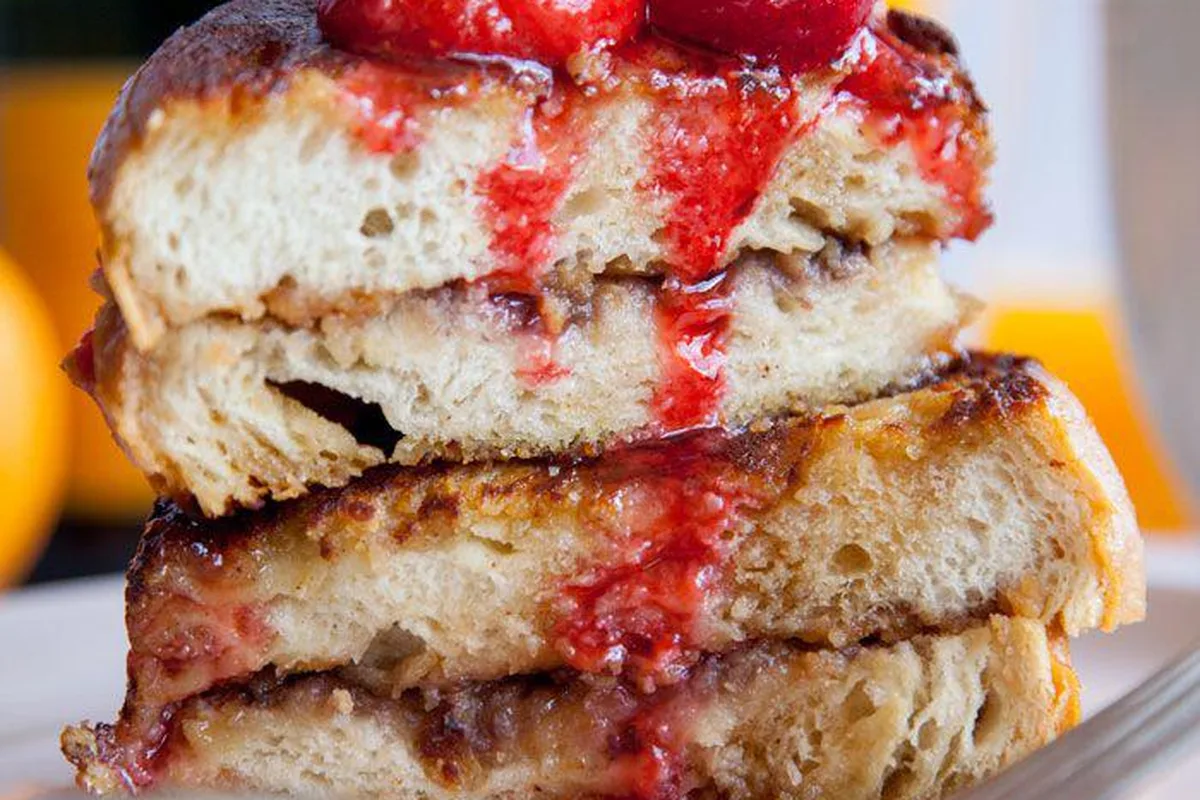 20-Minute Vegan Peanut Butter Jelly French Toast | EasyCook