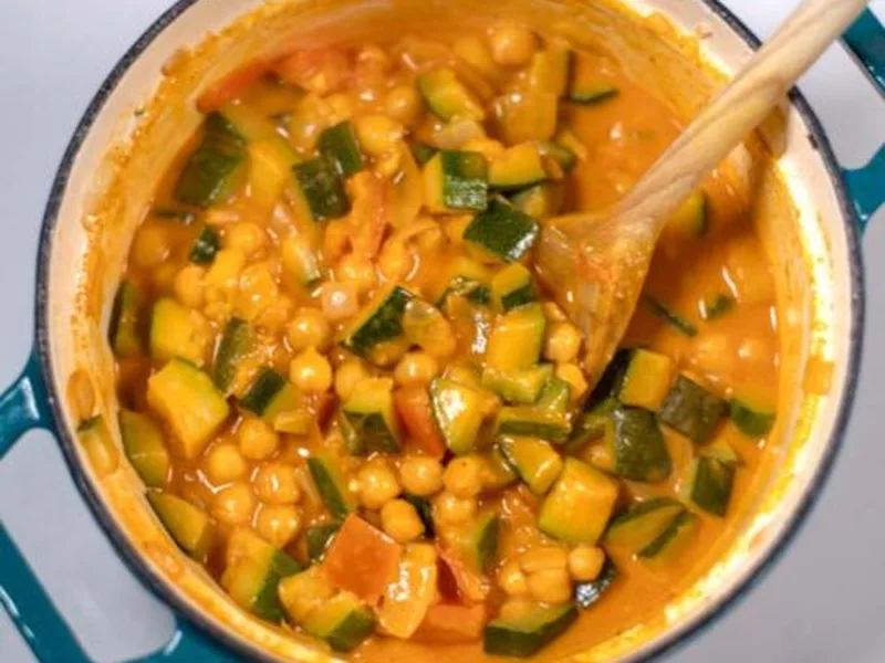 Easy Zucchini Curry with Chickpeas and Coconut Milk