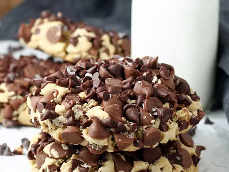 Gideon's Bakehouse Chocolate Chip Cookies Copycat Recipe