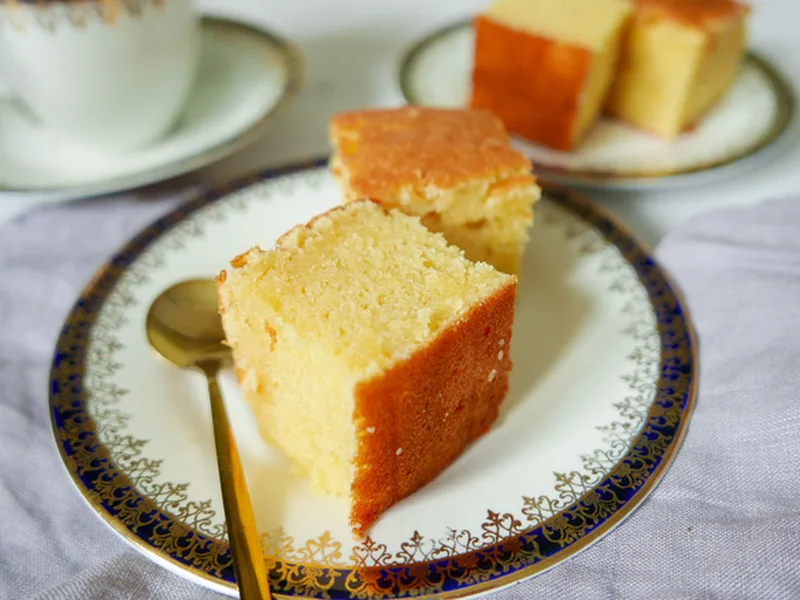 Extra Moist Butter Cake with Yogurt - Easy Square Cake Recipe