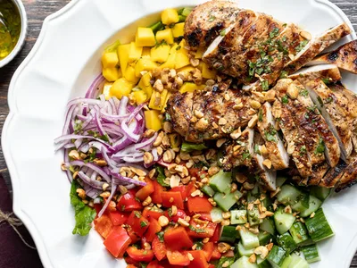 Grilled Chicken Mango Salad with Lime Peanut Dressing