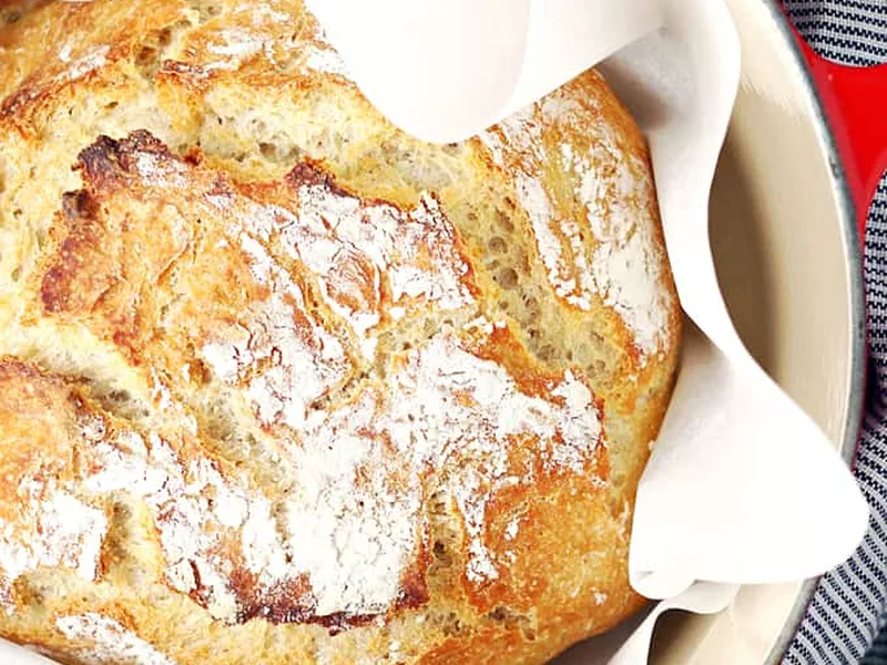 Easy No-Knead Dutch Oven Bread with Long Rise