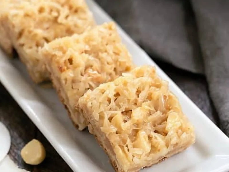 Coconut Macadamia Nut Bars with Lemon Cream
