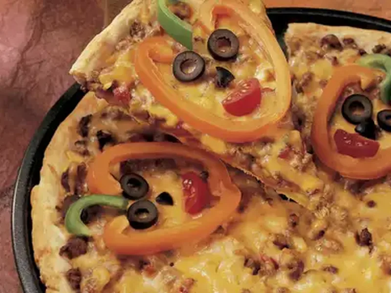 Jack-o'-Lantern Pizza with Ground Beef and Bisquick Crust