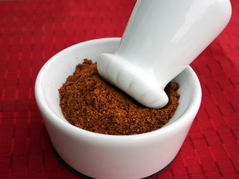 5-Ingredient Homemade Chili Powder Blend