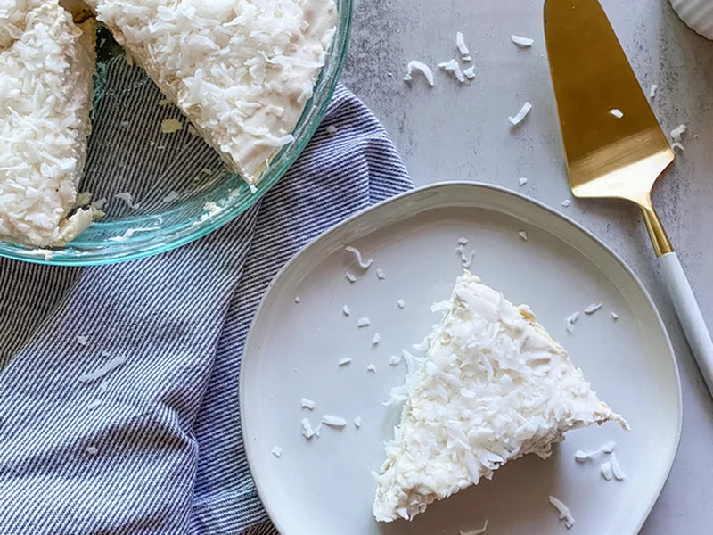 Creamy White Christmas Coconut Pie with Gelatin Custard