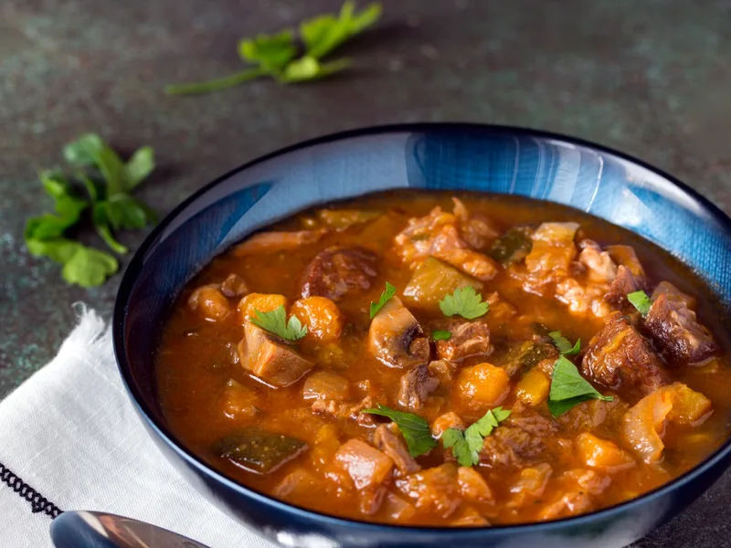 Slow-Cooker Beef and Vegetable Stew with Red Wine