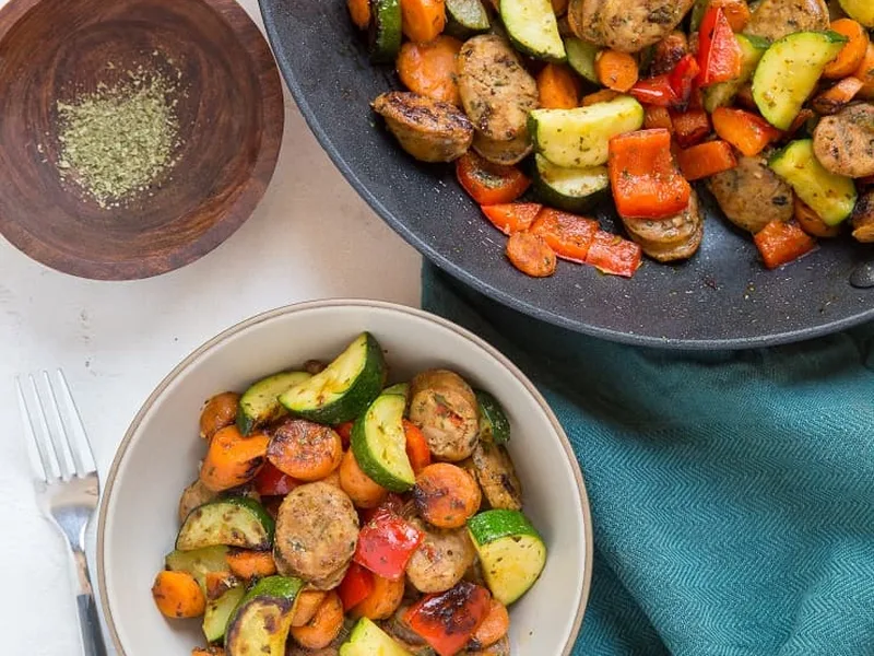 20-Minute Vegetable and Sausage Skillet
