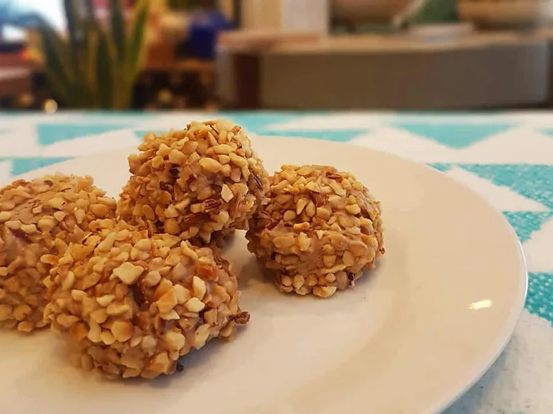 Hazelnut Mocha Keto Fat Bombs with Coffee Extract