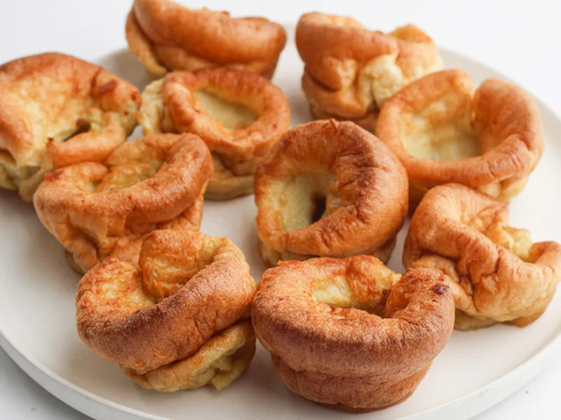 Crispy Oven Yorkshire Puddings with Olive Oil