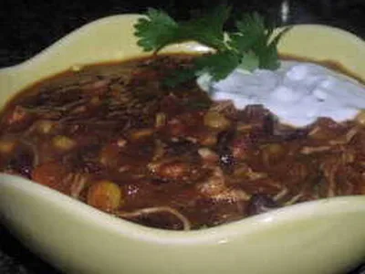 Slow-Simmered Mexican Chicken Chili
