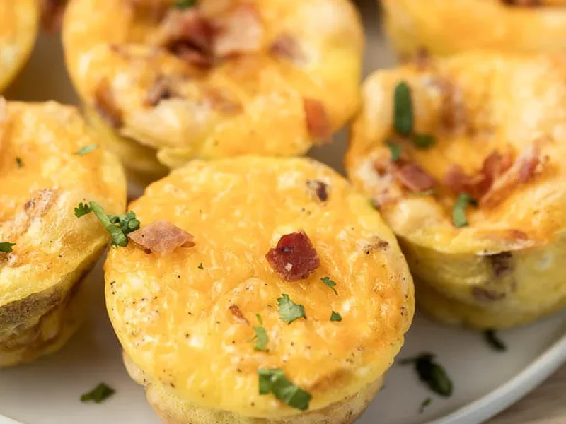 Crescent Roll Breakfast Egg Muffins with Bacon