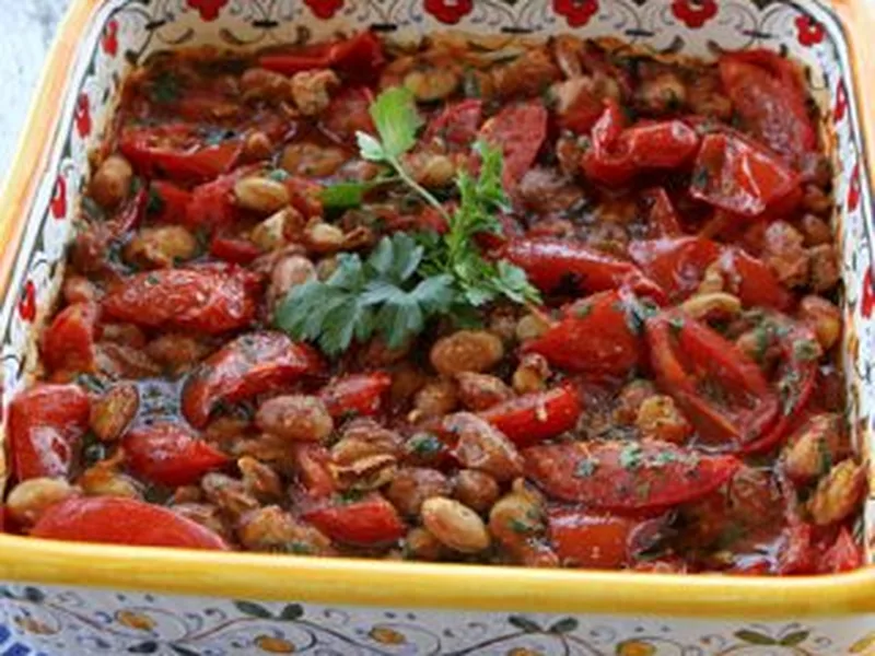Roasted Summer Tomatoes With Cannellini Beans