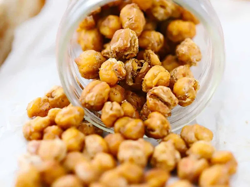Crispy Spicy Roasted Chickpeas with Cumin and Cayenne
